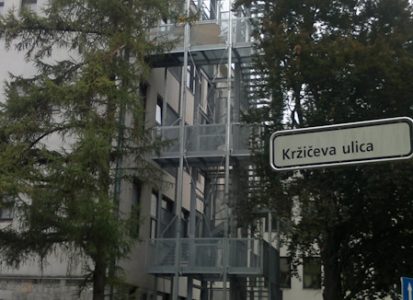 POŽARNO STOPNIŠČE NA GIMNAZIJI BEŽIGRAD V LJUBLJANI 2011